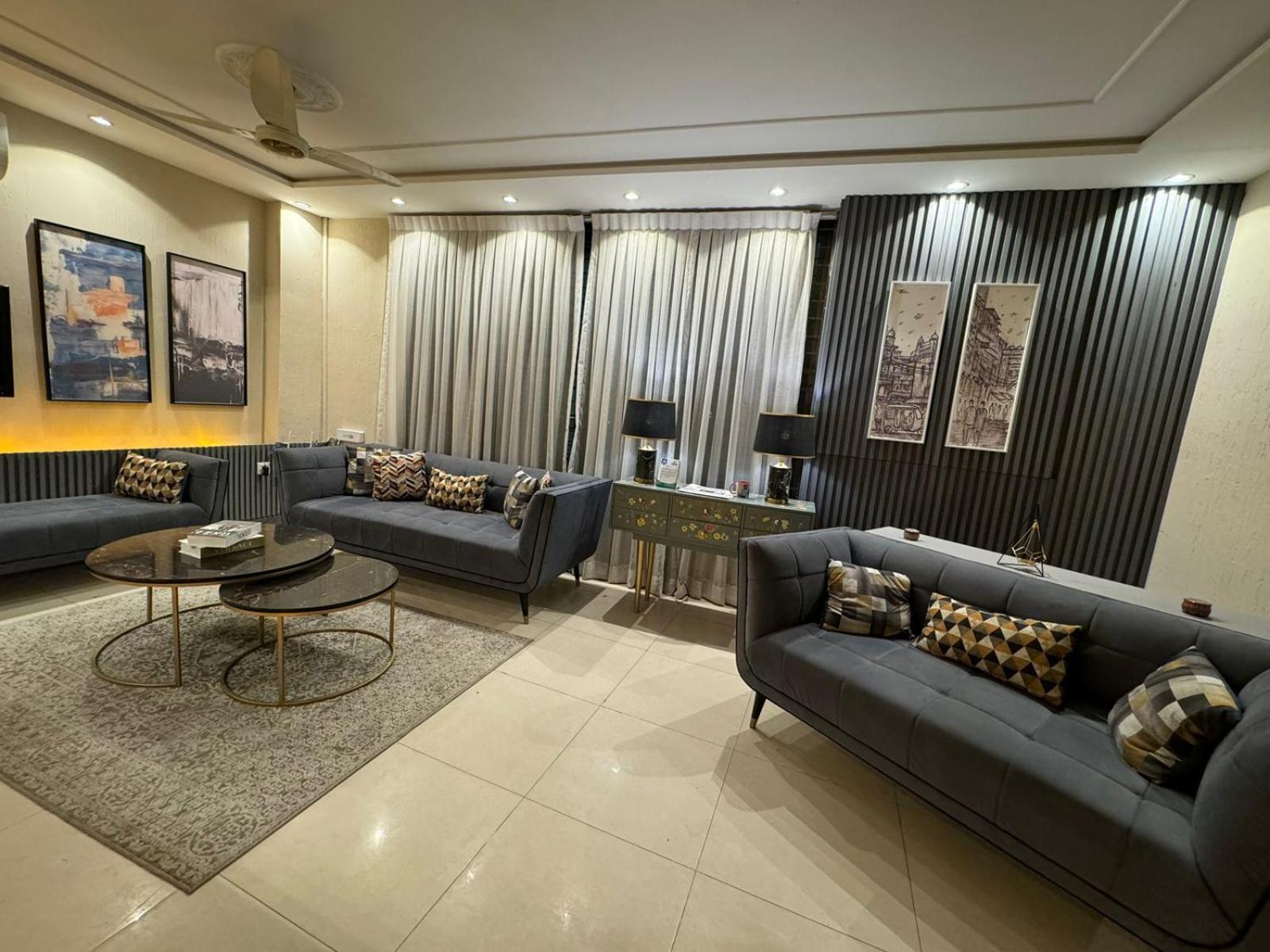 Shelton Boulevard Hotel Lahore Exterior foto